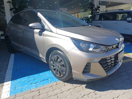 HYUNDAI HB20 1.0 12V FLEX COMFORT MANUAL HYUNDAI HB20 1.0 12V FLEX COMFORT MANUAL